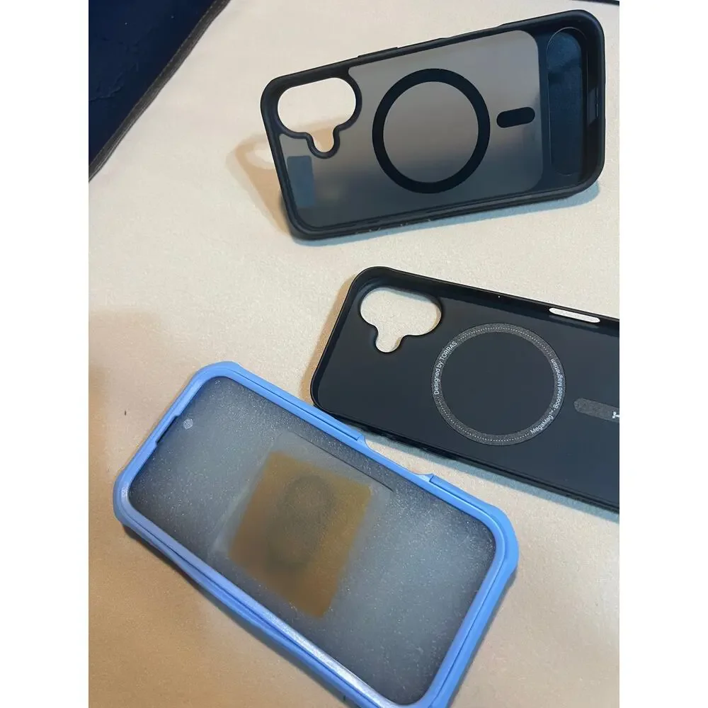 iPhone 16 Phone Cases 3 total ( Black 2, Blue 1)